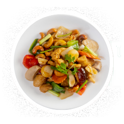Stir-Fried Chicken with Cashew Nuts